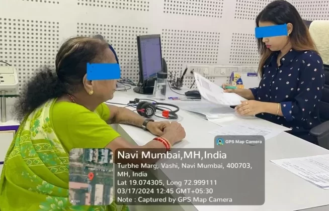 audiologist reading hearing test result in navi mumbai ENT clinic